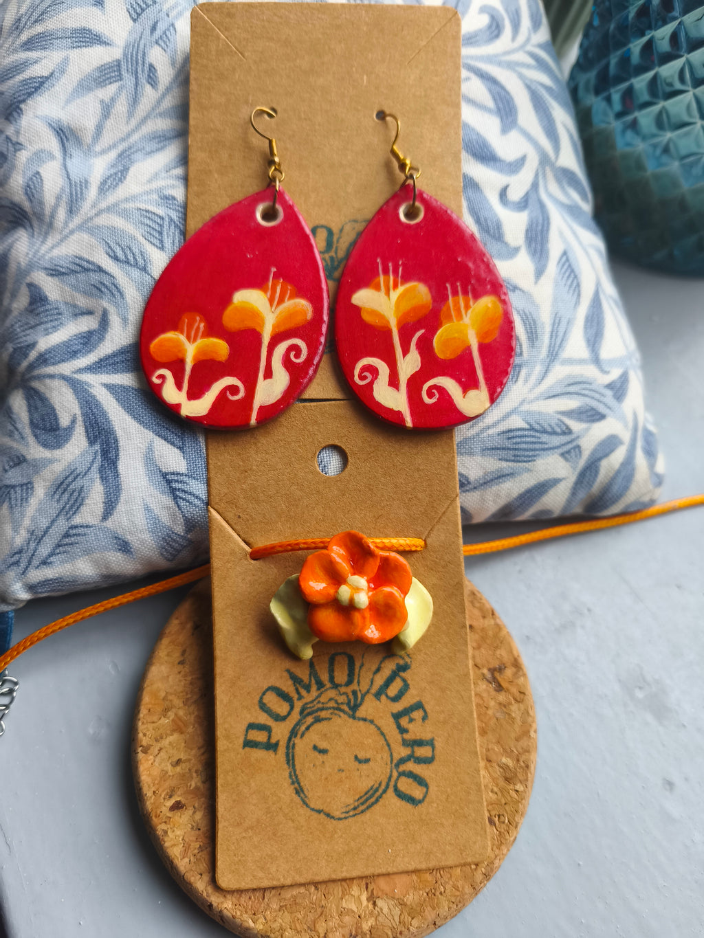 Yellow flower necklace